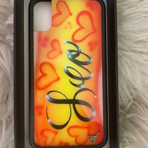 Wildflower Leo Case for iPhone xs